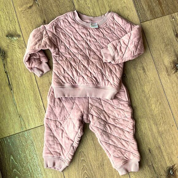 Hanna Andersson Quilted Jogger and Pullover set | Size 2 - Picture 1 of 6
